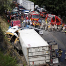 APTOPIX_Honduras_Bus_Crash_41994.jpg