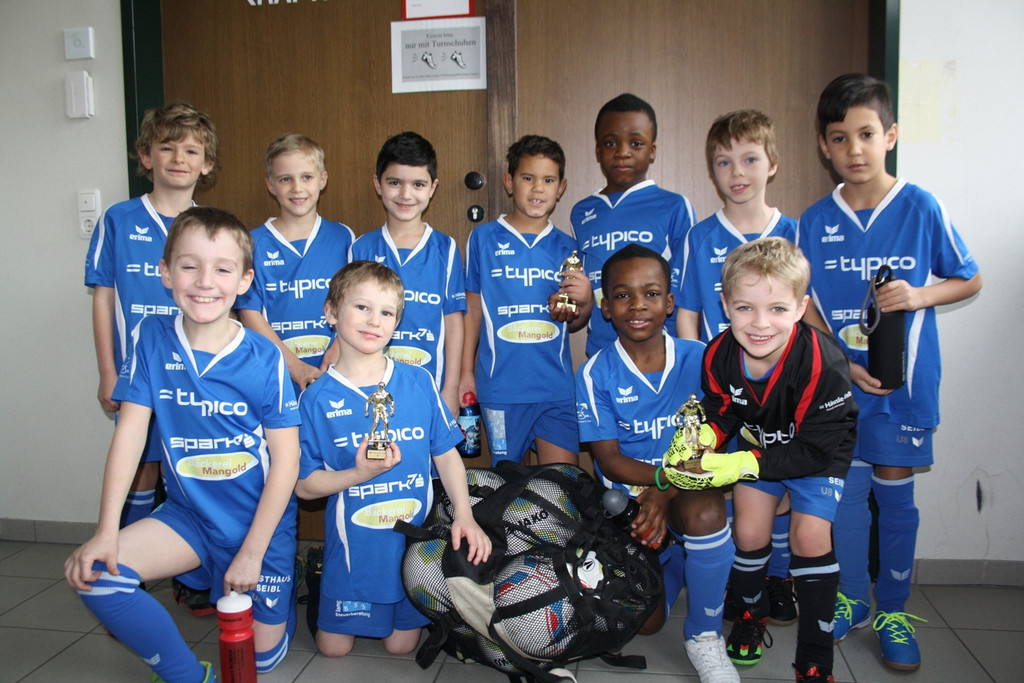 Fu__ball NACHWUCHS B U 8 Hallenturnier 04-02-2017 _3_.JPG