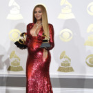 The_59th_Annual_Grammy_Awards_-_Press_Room_50525.jpg