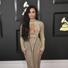 APTOPIX_The_59th_Annual_Grammy_Awards_-_Arrivals_74476.jpg
