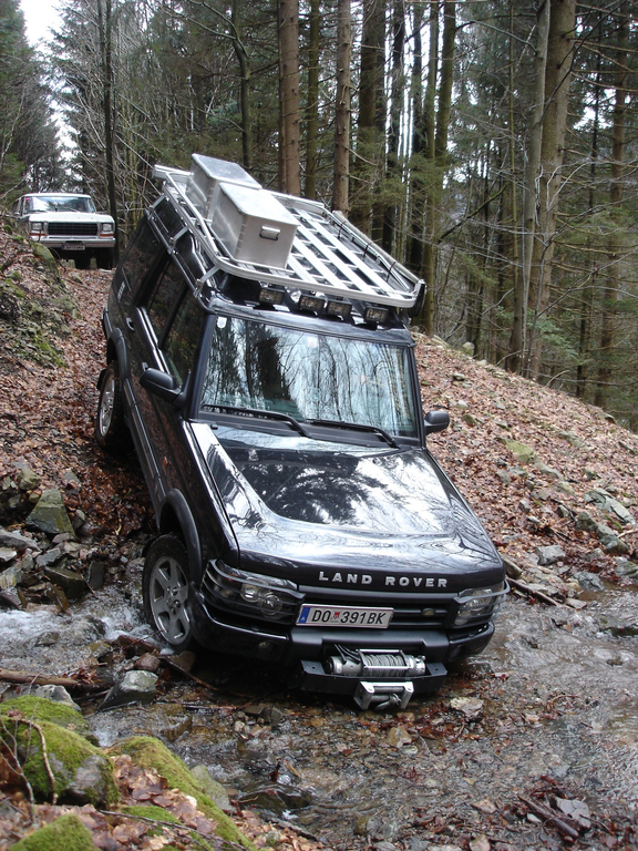 landy4.JPG