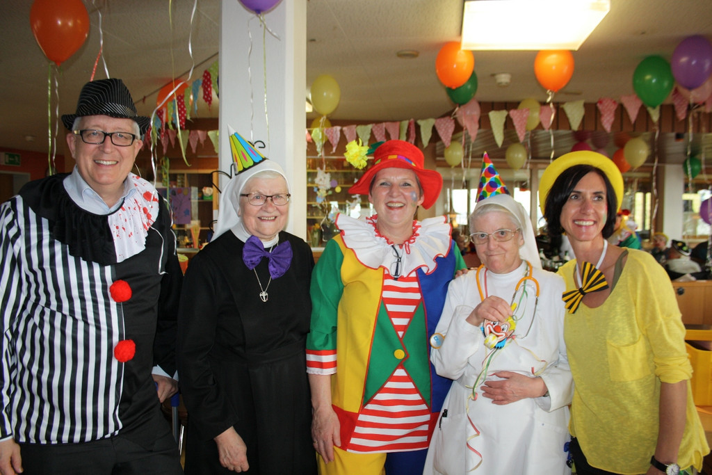 Jesuheim FASCHING Lustige Clowns 22-02-2017 _2_.JPG