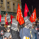 Eat the rich_ Opernballdemo 2017 - 23_02_2017 _19 von 55_.jpg