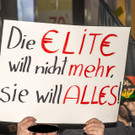 Eat the rich_ Opernballdemo 2017 - 23_02_2017 _40 von 55_.jpg