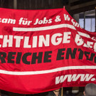 Eat the rich_ Opernballdemo 2017 - 23_02_2017 _42 von 55_.jpg