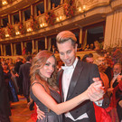 Opernball 2017: Gina-Lisa und Florian Wess auf der Tanzfläche