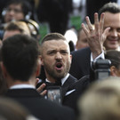 89th_Academy_Awards_-_Fan_Bleacher_Arrivals_76077.jpg