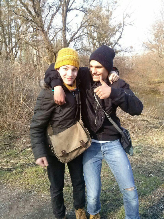 v.jpg
