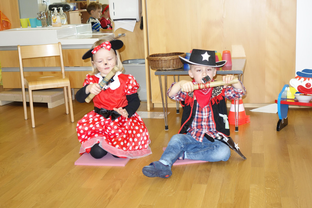 Faschingsfeier _ am 27_2 _31_.JPG