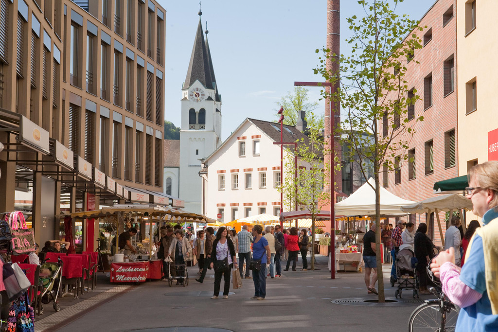 Am Garnmarkt_image_06_Wochenmarkt - Kopie.JPG