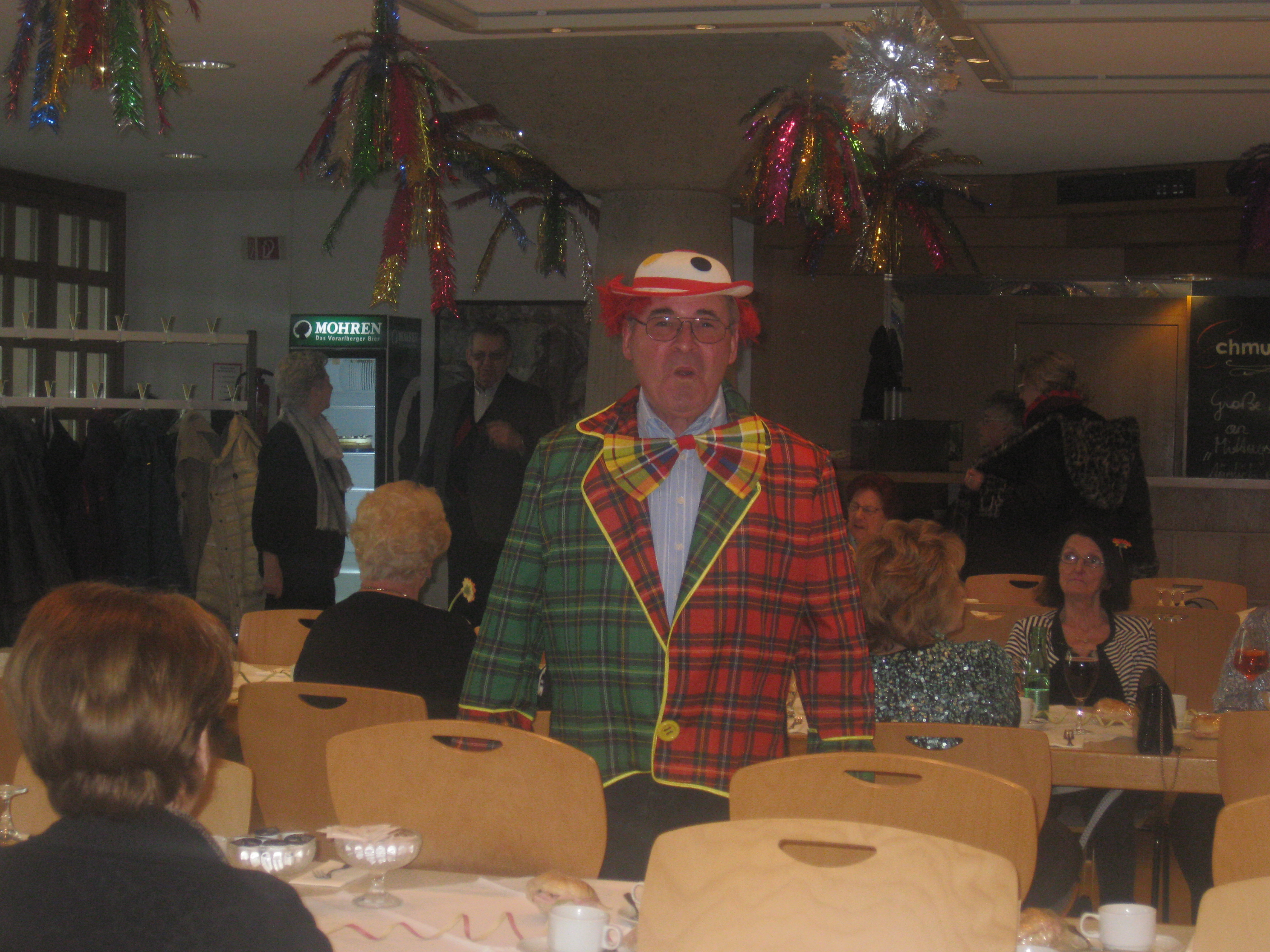 Faschingskr__nzle 14_02_2017 Bild 9.JPG