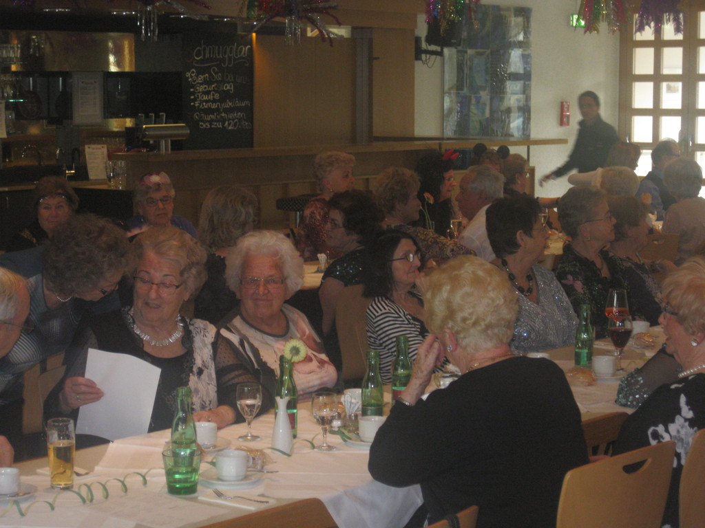 Faschingskr__nzle 14_02_2017 Bild 11.JPG