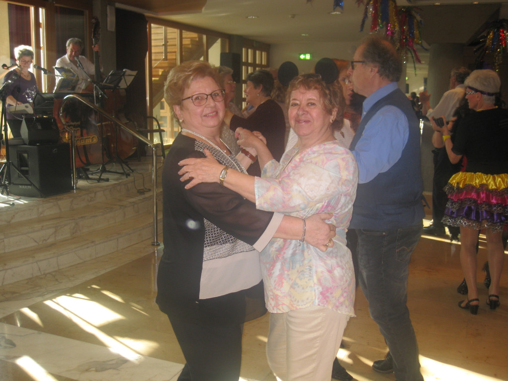 Faschingskr__nzle 14_02_2017 Bild 32.JPG