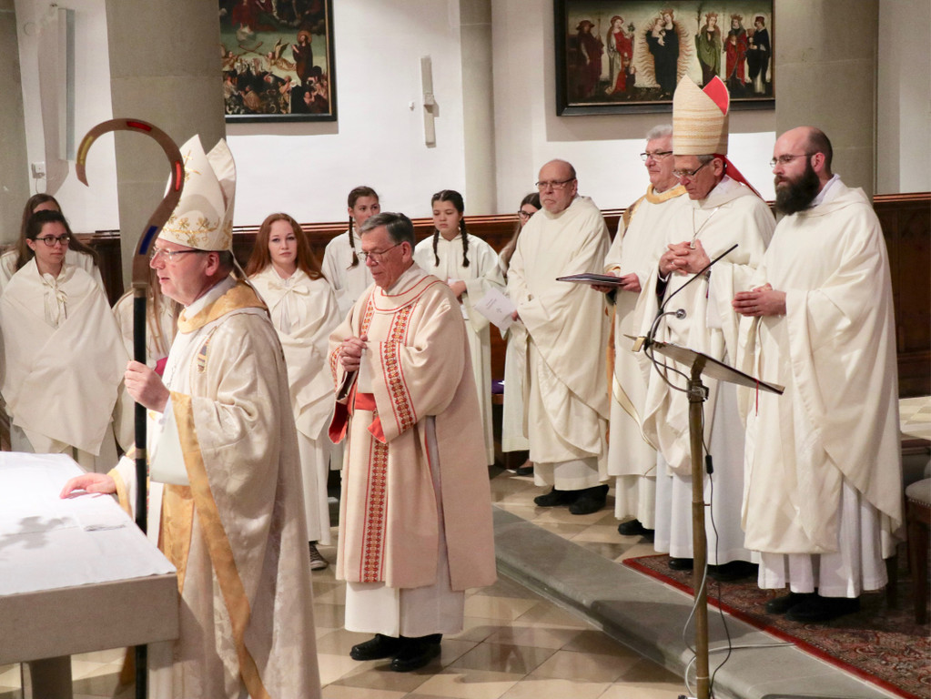 KOE_Priesterweihe Dariusz Radziechowski 1.jpg