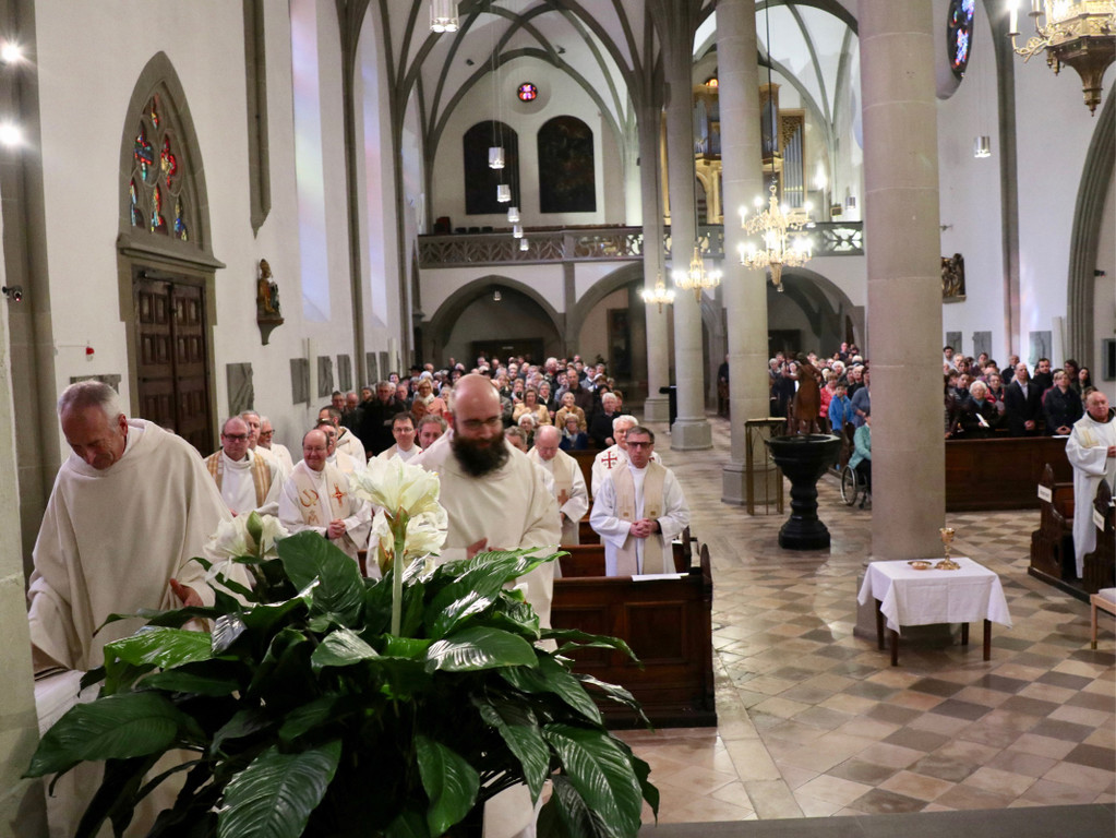 KOE_Priesterweihe Dariusz Radziechowski 31.jpg