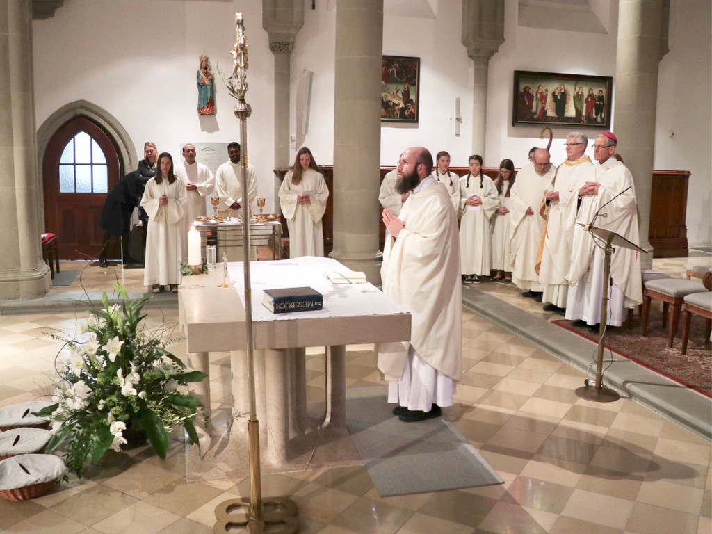 KOE_Priesterweihe Dariusz Radziechowski 50.jpg