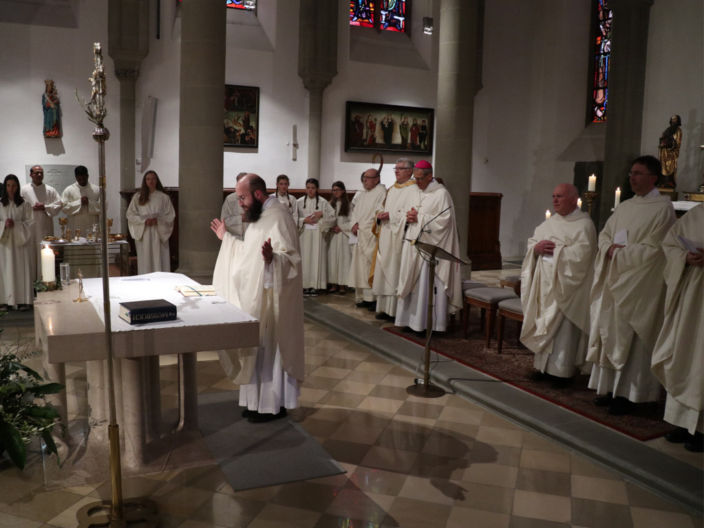 KOE_Priesterweihe Dariusz Radziechowski 51.jpg