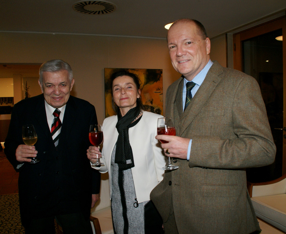 v_li_ Ernst Winkler_ Helga und Wolfgang Scheffknecht.JPG