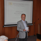 Obmann Hans Lederer informiert.jpg