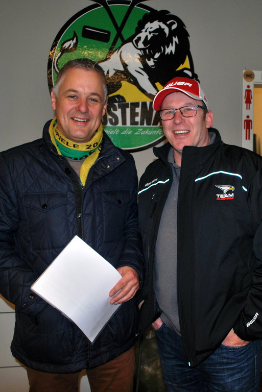Robert Golob _Vstd_EHC_ und Spie__ Marcel _Cico - VEU Feldkirch_.JPG