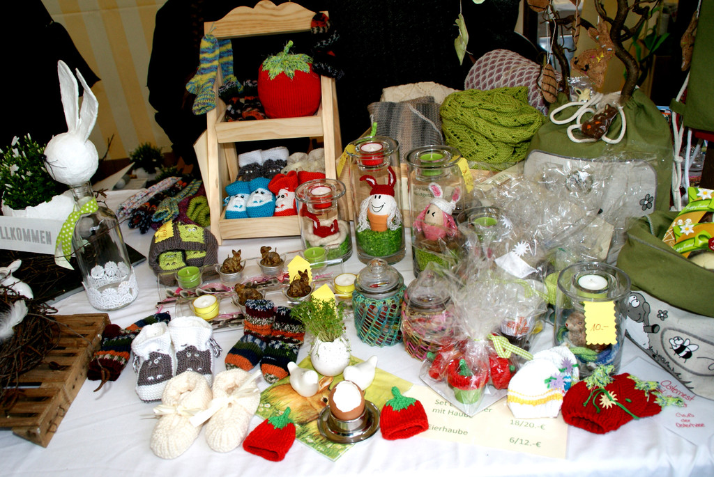 Unikate auf dem Kreativmarkt.JPG