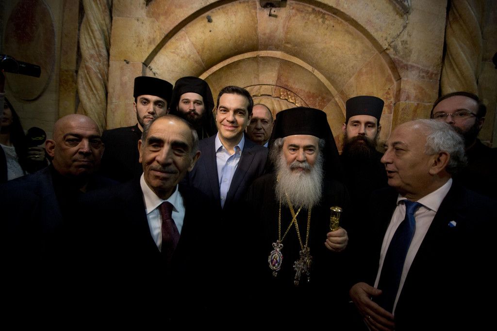 Israel-Jesus_Tomb_Restoration_69864.jpg