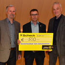Scheck__bergabe 210317_2.JPG