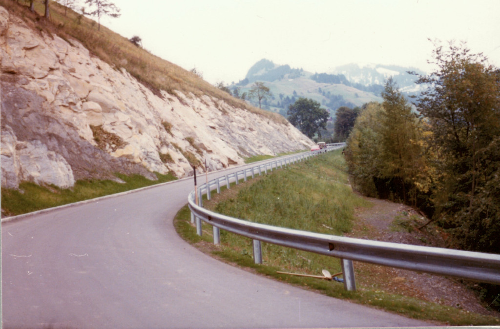 4_fraxern nach Bau L69_11-10-1974.jpg
