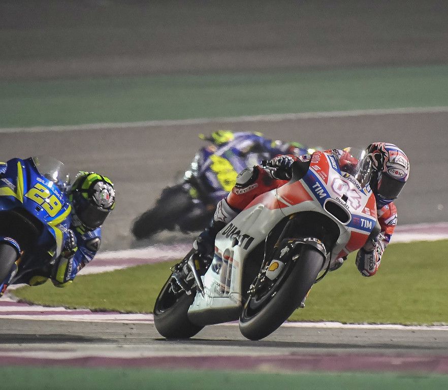 Qatar_MotoGP_Motorcycle_Racing_55640.jpg