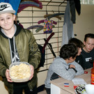 Yakup _12_ mit Pirogge aus Polen.JPG