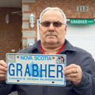 Lorne Grabher und sein Autokennzeichen
