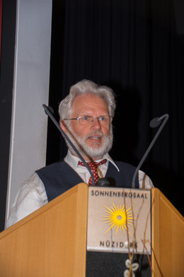 ERN_3284 _683x1024_.jpg