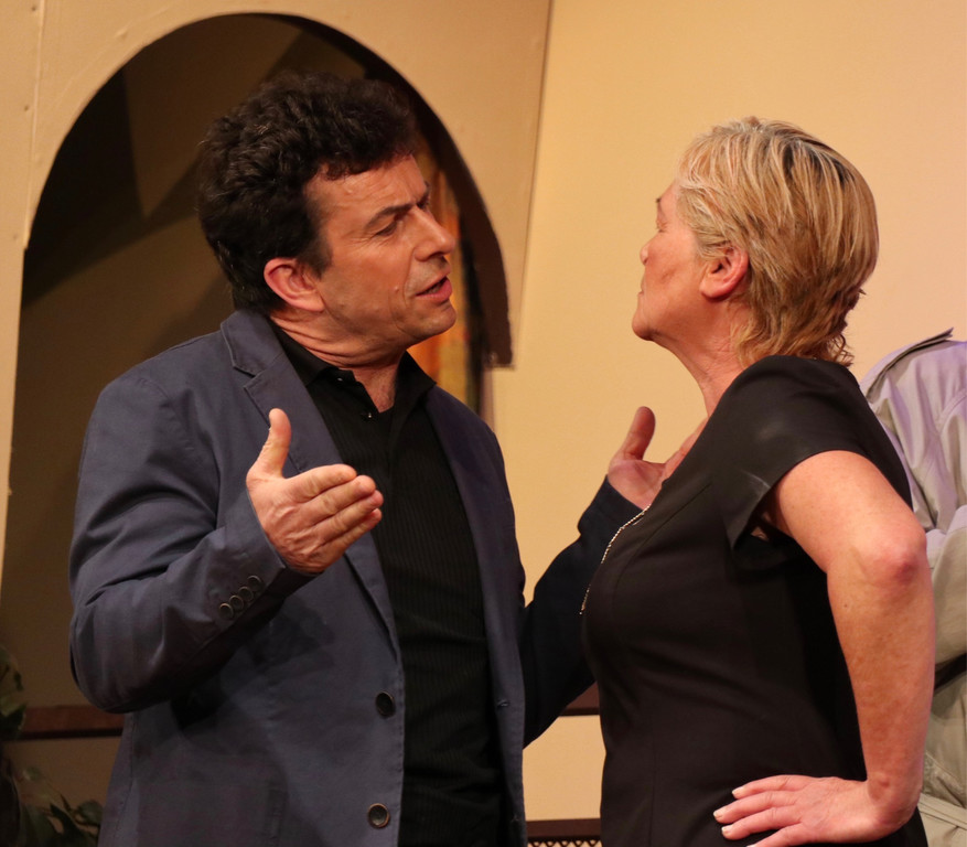 BK_Goefis Theater Erben ist nicht leicht 20.jpg