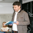 Kurt Fischer zeigte sich stolz __ber das Engagement der Kinder und ihrer Helfer.JPG