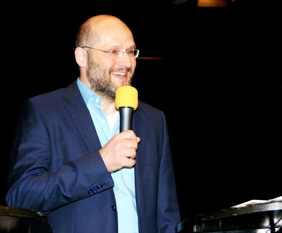 Gernot H__mmerle moderierte den Event.JPG