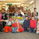 Lesetag Volksschule A CLOWNTHEATER Klassenfoto 06-04-2017 _1_.JPG