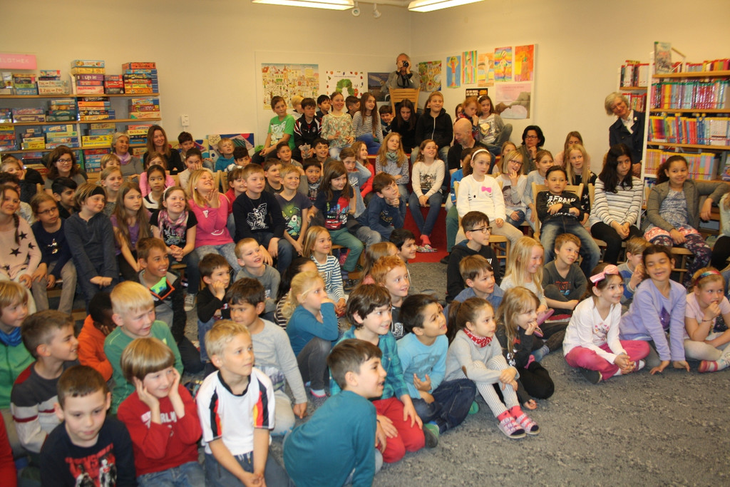 Lesetag Volksschule D KINDER 06-04-2017 _10_.JPG