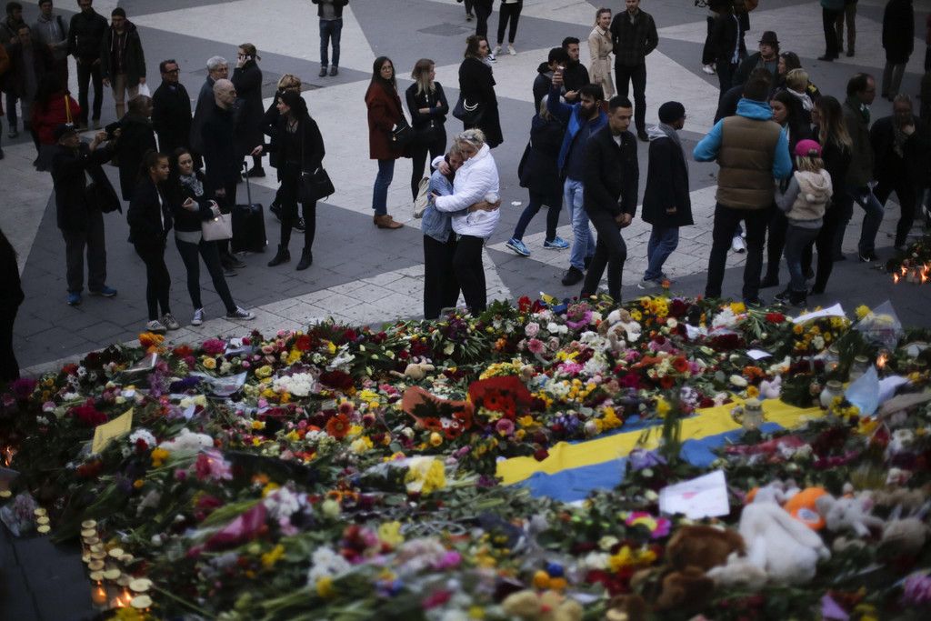 Sweden_Truck_Crash_12125.jpg