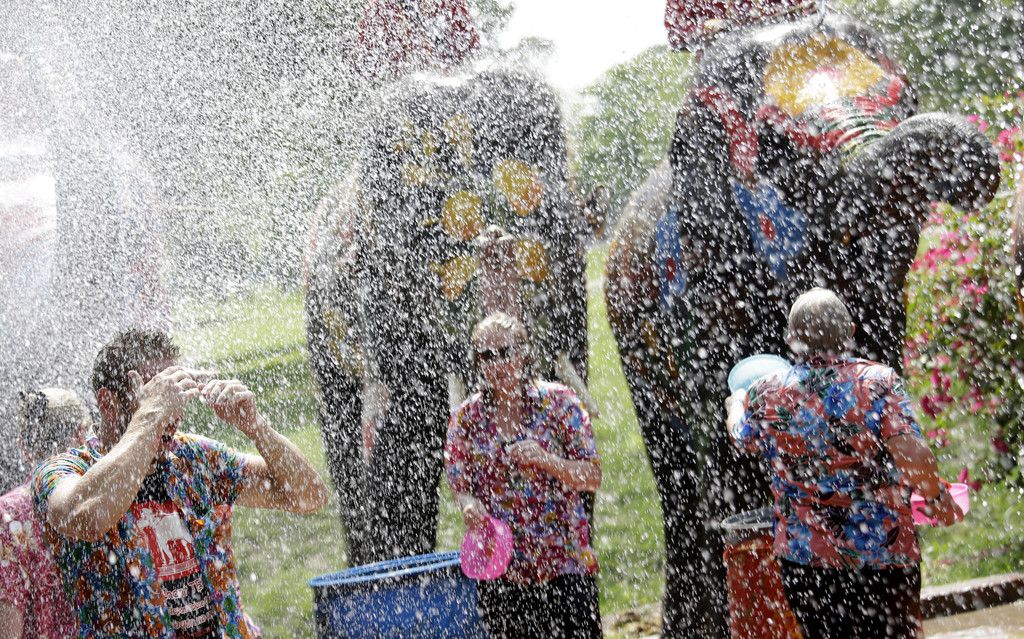 Thailand_New_Year_92780.jpg