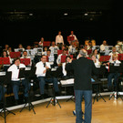 Die Sch__tzenmusik spielte zum Fr__hschoppen auf.JPG