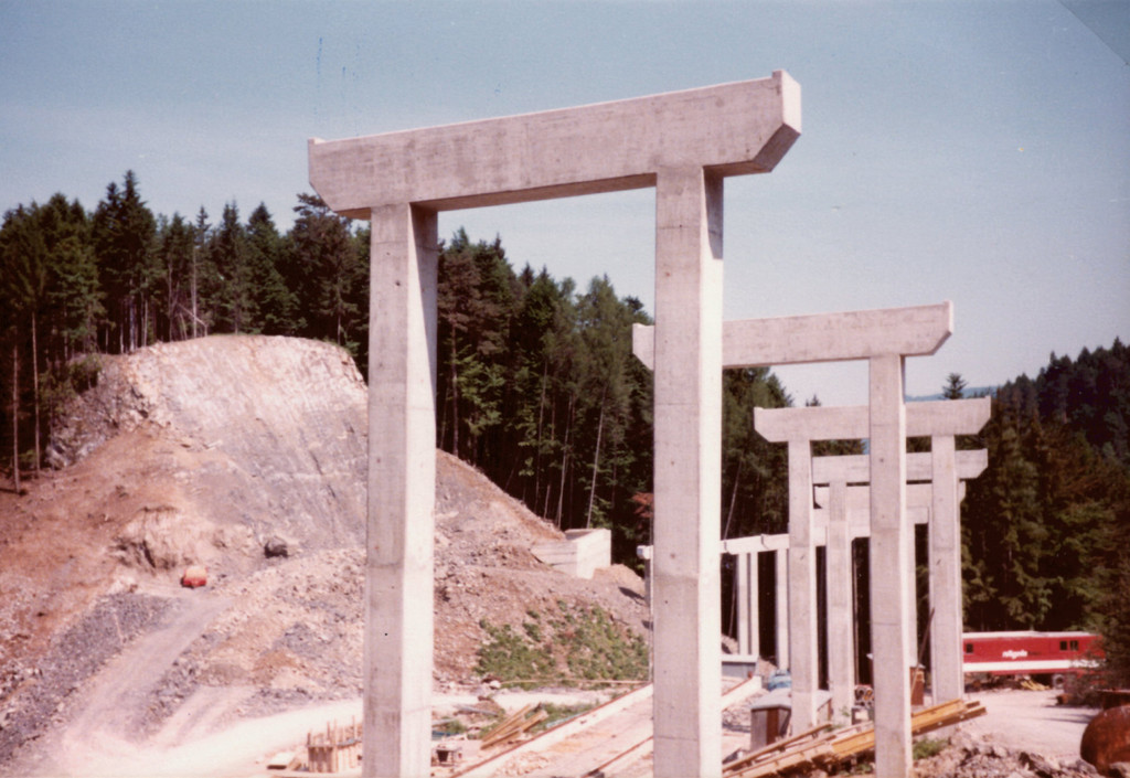L73_Rainbergbr__cke_Juni1980_5__c_Land Vbg-Stra__enbau.jpg
