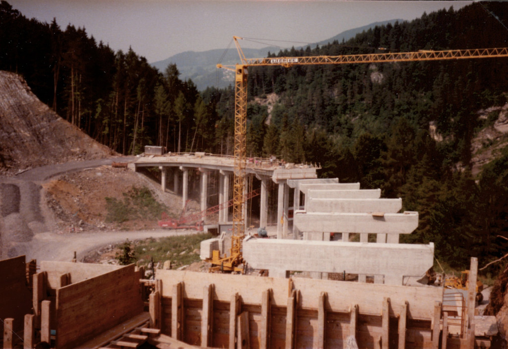 L73_Rainberbr__cke_August 1980_6__c_Land Vbg-Stra__enbau.jpg