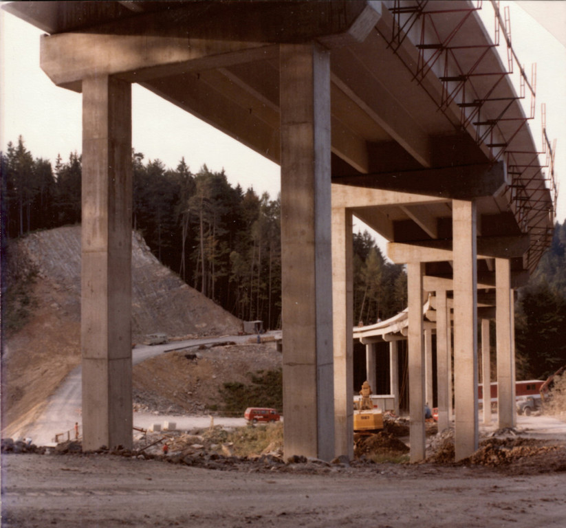 L73_Rainbergbr__cke_Sep 1980_8__c_Land Vbg-Stra__enbau.jpg
