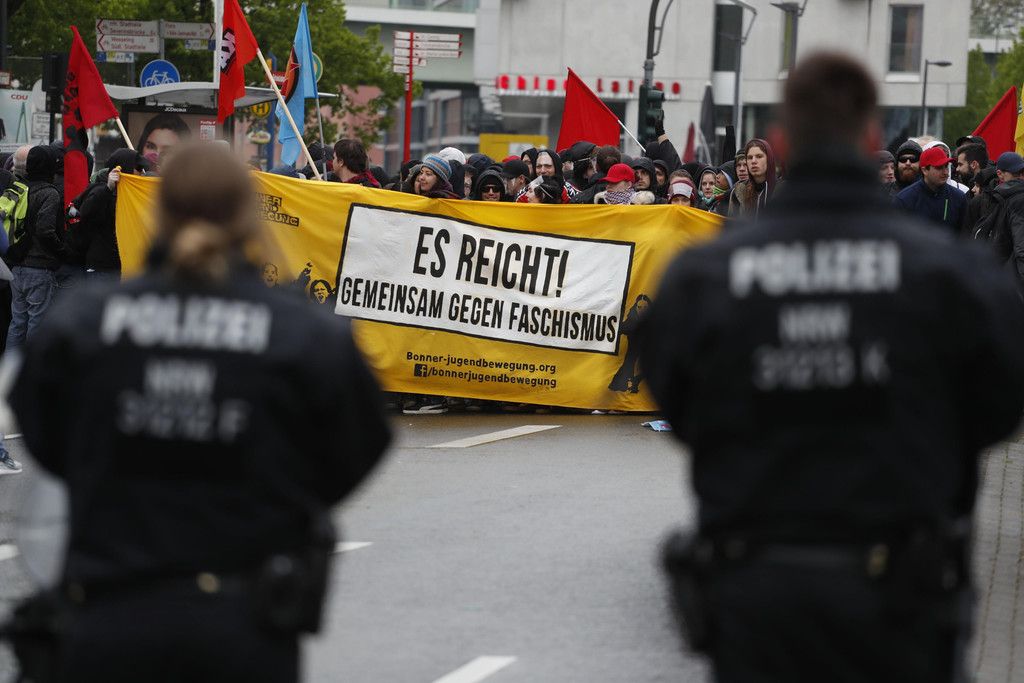 AFP_NR2HZ.jpg