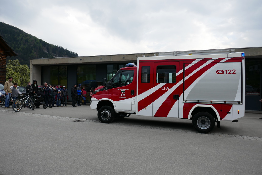 Neues L__schfahrzeug _17_.JPG