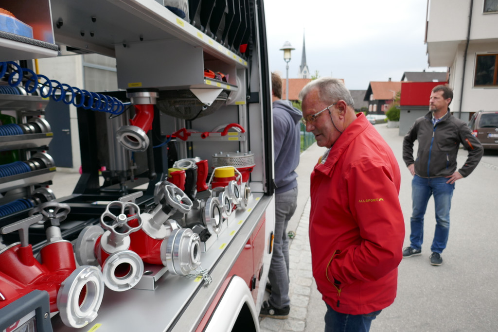 Neues L__schfahrzeug _26_.JPG