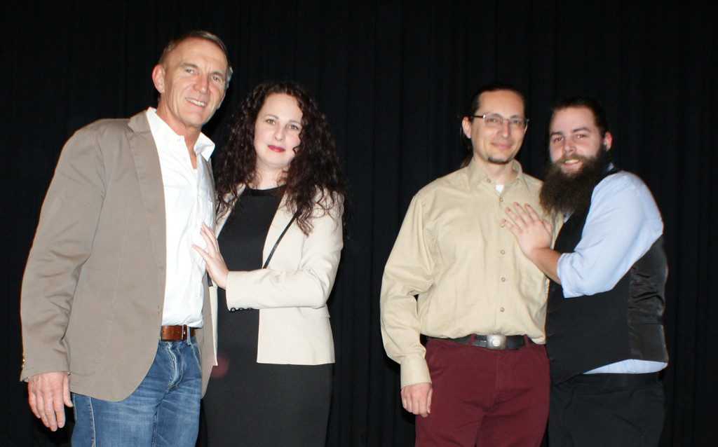 021 Hubert als Ludger_ Daniela als Vera_ Christian als Frank und Philipp als Mike.jpg
