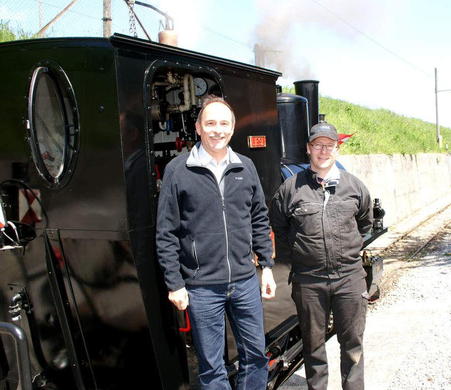 Dietmar Haller mit dem Heizmeister.JPG