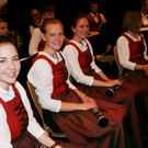 Musialisch gestaltet wurde der Abend von der Hatler Musik.JPG
