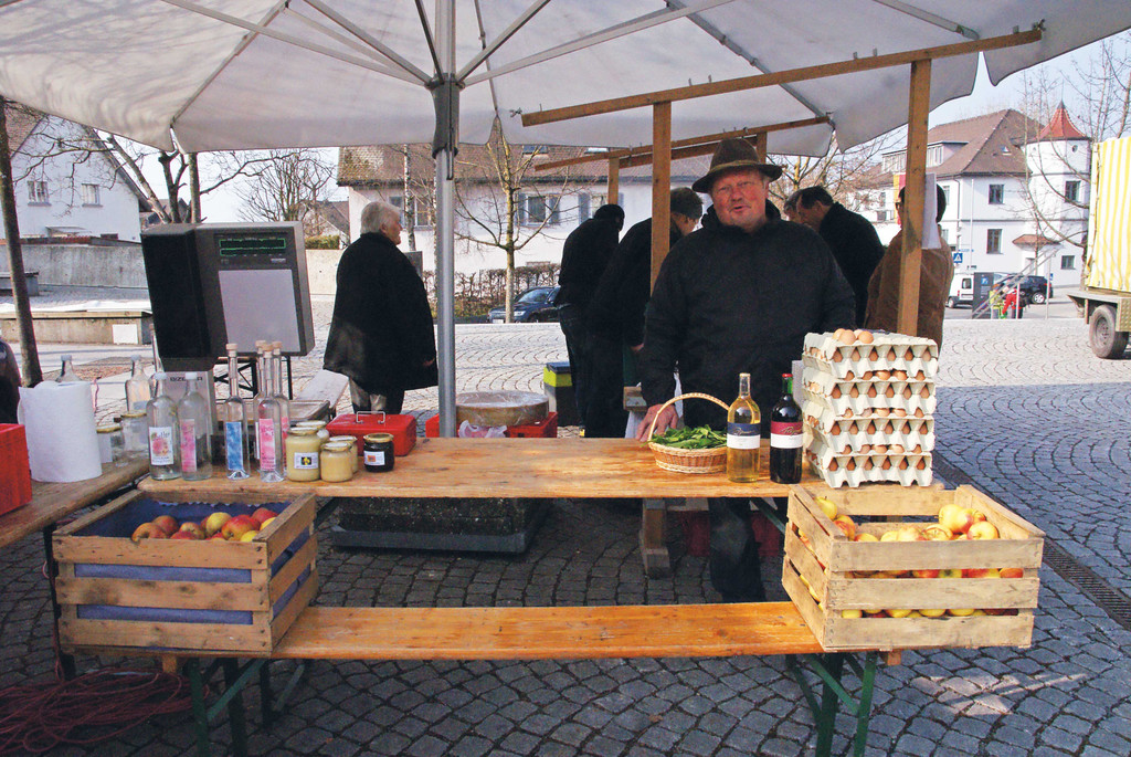 Wochenmarkt_2015-03-14_DSC06059_CMYK_vol_at.jpg